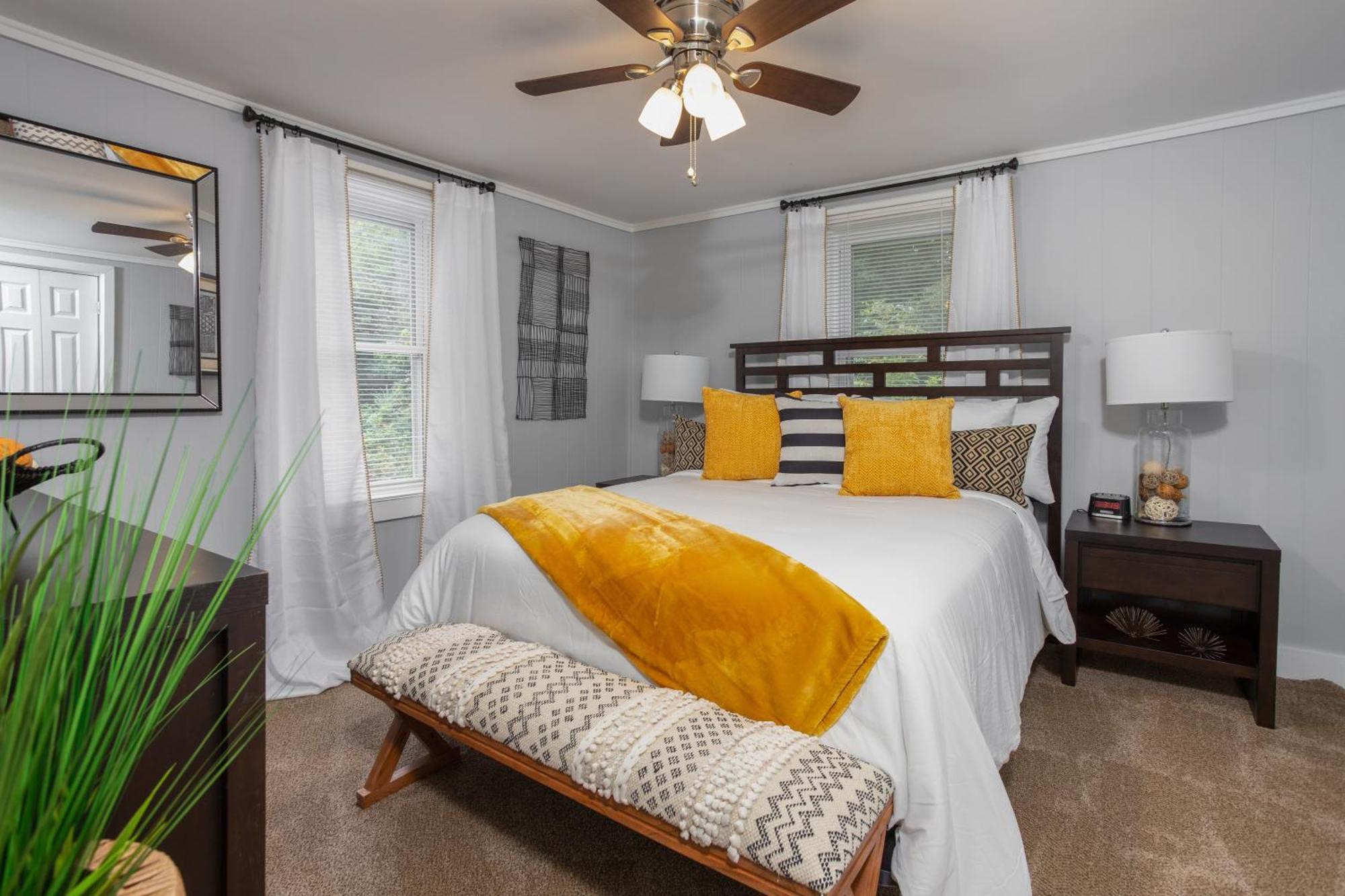 Soaking Tub W Washer And Dryer, Wifi Apartment Mebane Exterior photo